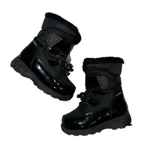 COUGAR black waterproof winter snow boots - size 6C